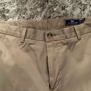 Vineyard Vines Men’s pants.  Size 35x34